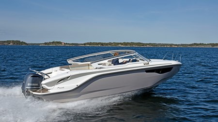 Yamarin 81 DC
