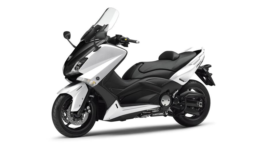 2012-Yamaha-T-MAX-ABS-EU-Competition-White-Studio-007_gal_full.jpg