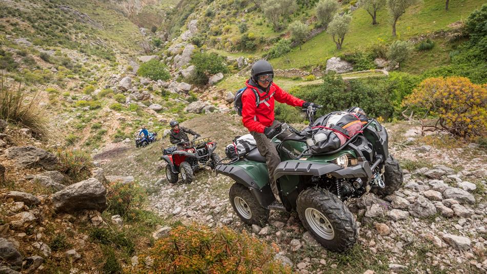 The 2014 Yamaha Grizzly 700 Atv Features A Limited Slip 4wd Amp A Ful