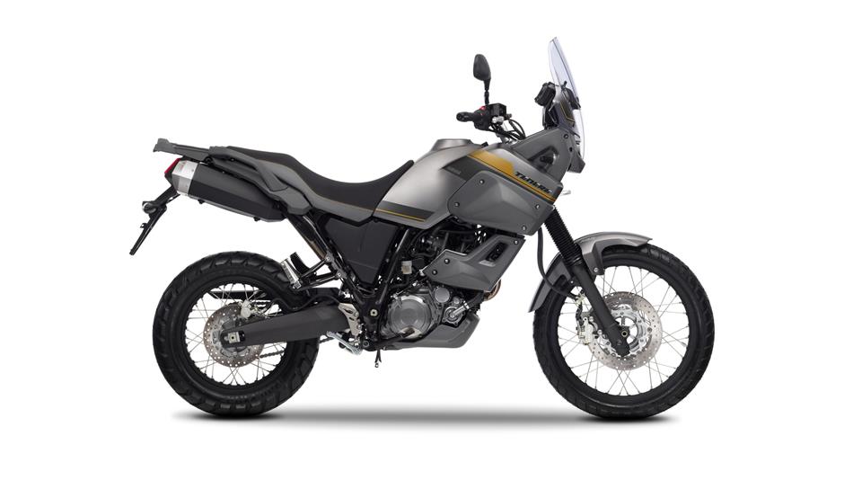 2015-Yamaha-XT660Z-Tenere-EU-Matt-Grey-Studio-002.jpg