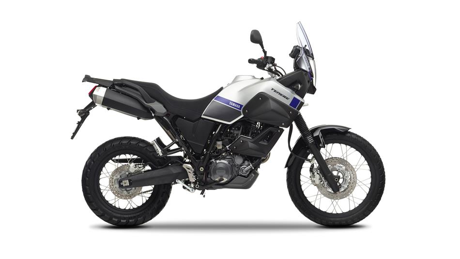 2015-Yamaha-XT660Z-Tenere-EU-Race-Blu-Studio-002.jpg