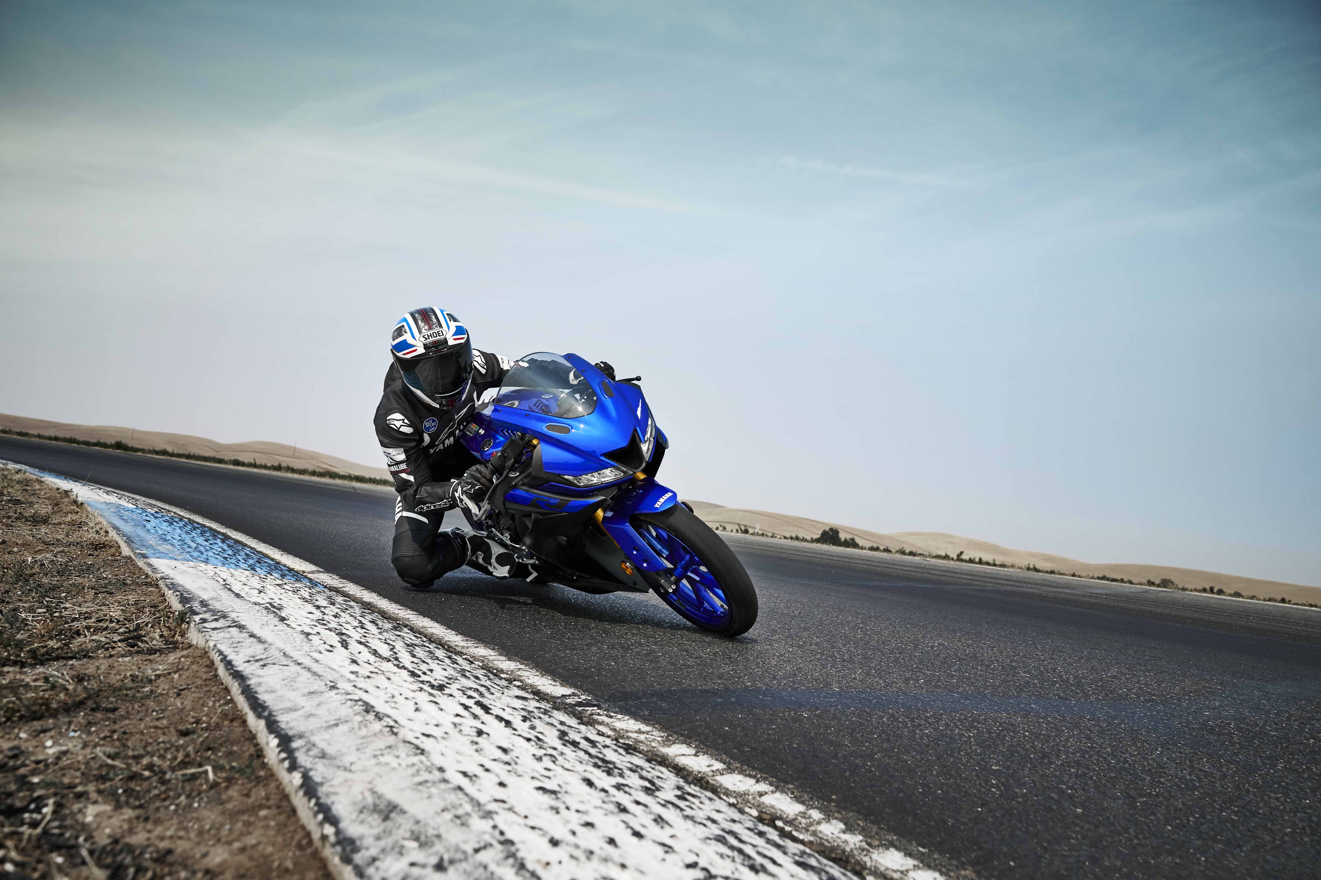 Yamaha introduces an all-new 2019 YZF-R125: Faster and sharper • Total ...