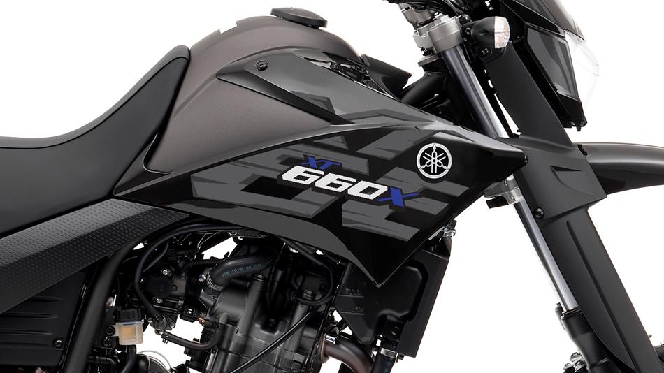 2014-Yamaha-XT660X-EU-Yamaha-Black-Detail-006.jpg
