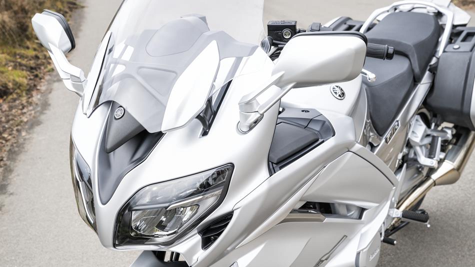 FJR1300AE 2016 Points forts et caractéristiques - Moto - Yamaha Motor ...