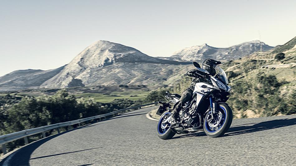 Tracer 900 2016  Motorräder  Yamaha Motor Schweiz