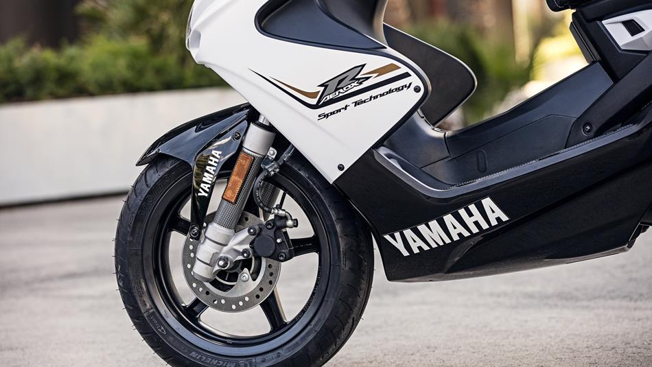 Yamaha Aerox 50 РЎС‚РѕРє